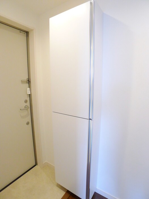 物件内観写真15　(靴箱)