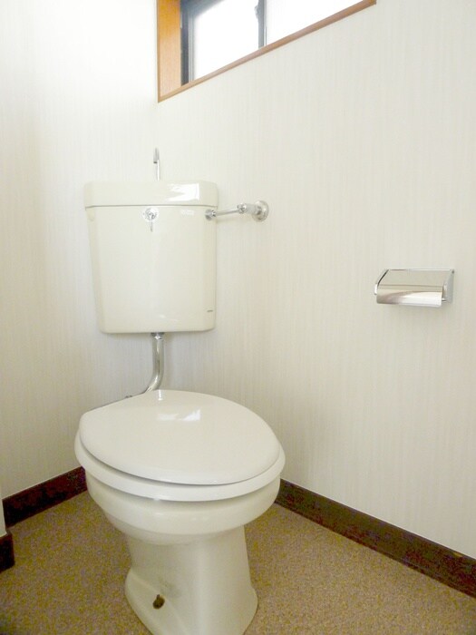 物件内観写真14　(トイレ)