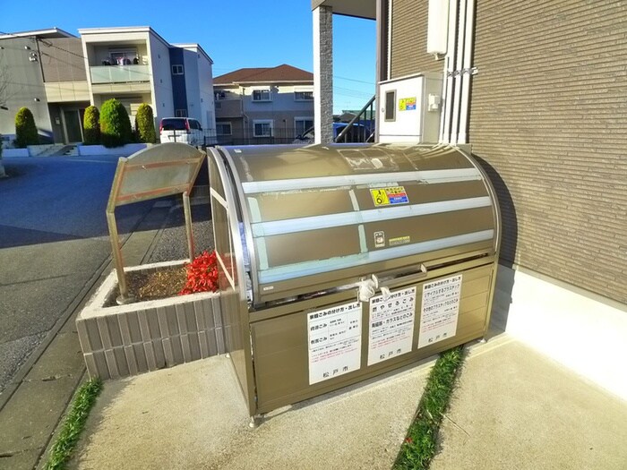 物件外観写真6　(建物設備)