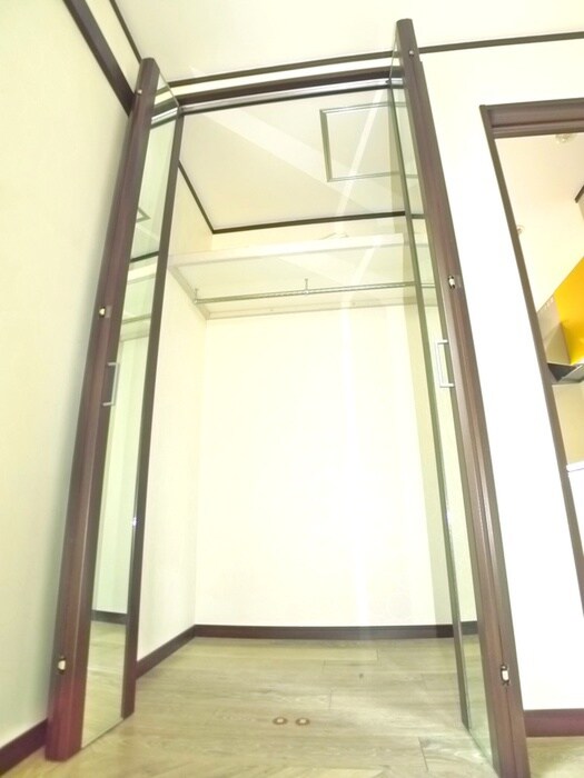 物件内観写真14　(収納)