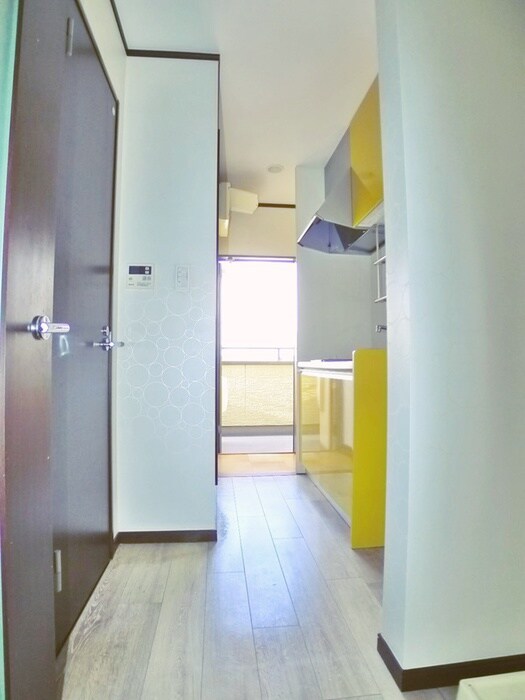 物件内観写真17　(廊下)