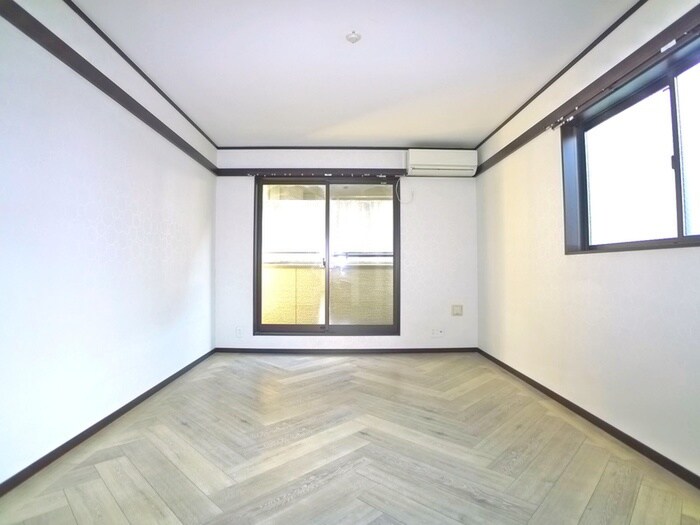 物件内観写真19　(居室)