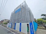 建築中