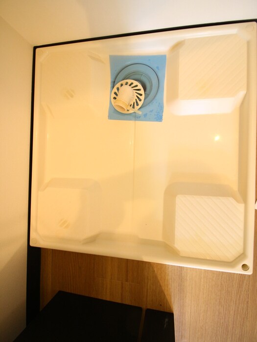 物件内観写真13　(洗濯機置場)