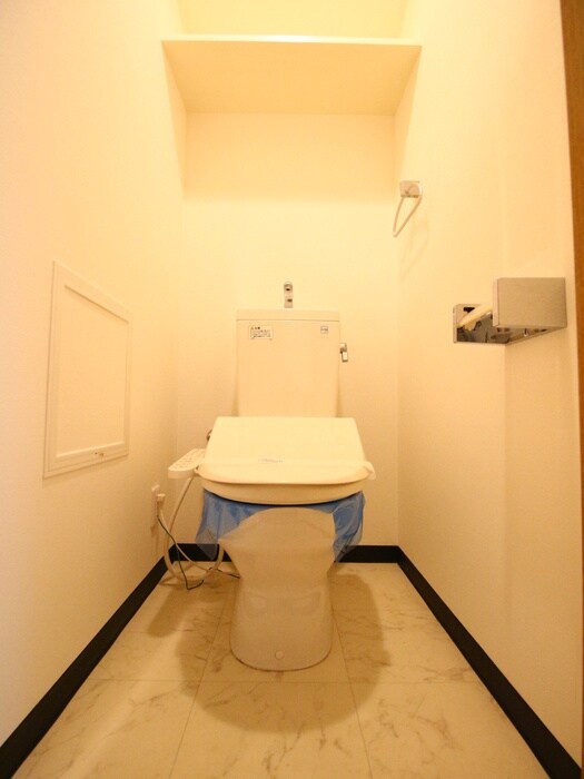 物件内観写真16　(トイレ)
