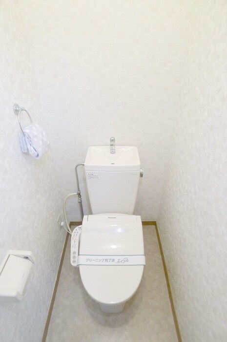 物件内観写真11　(トイレ)