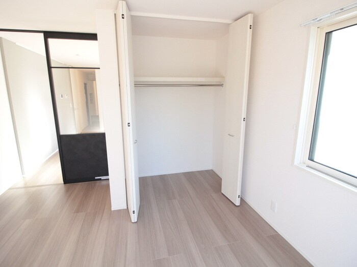 物件内観写真8　(収納)