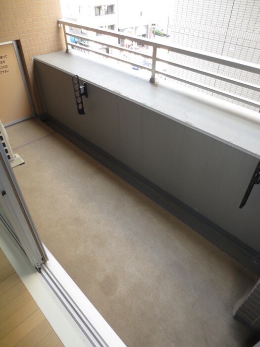 物件内観写真8　(ベランダ・バルコニー)