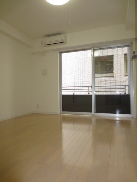 物件内観写真16　(居室)