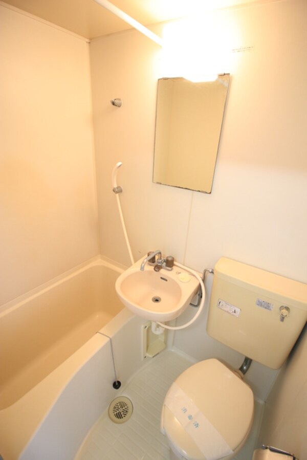 バス／シャワールーム等