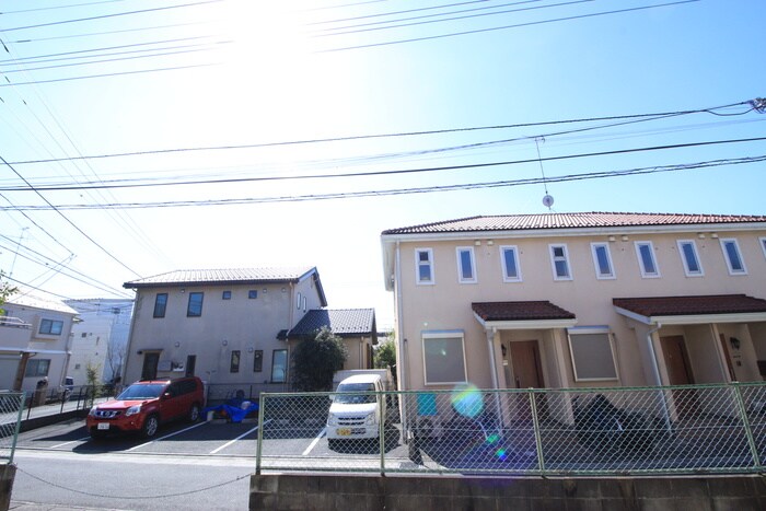 物件内観写真19　(室内からの展望)