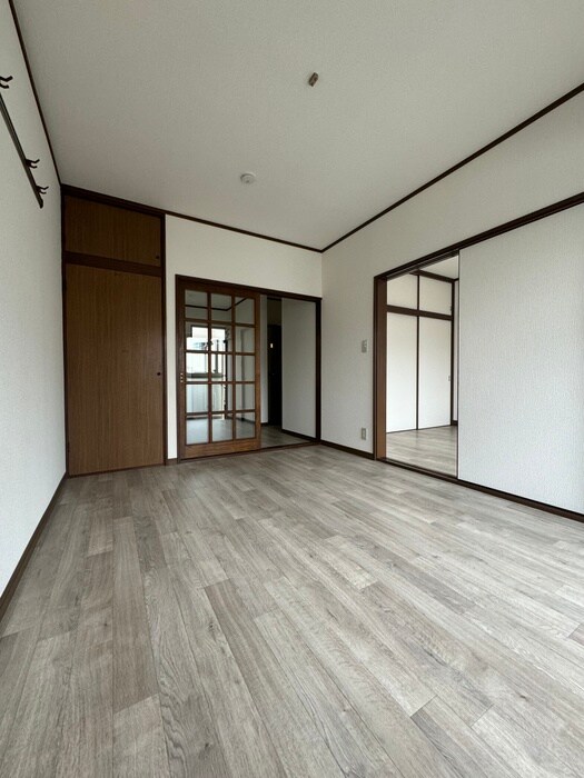 ドミ－ル愛の居室