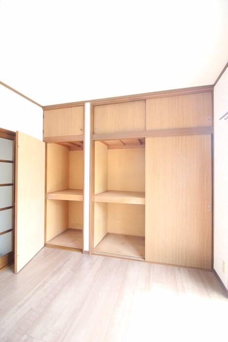 物件内観写真17　(収納)