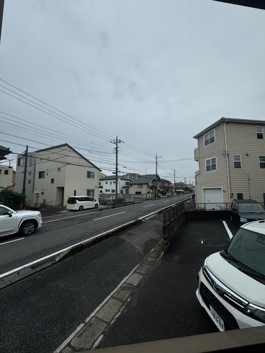 物件内観写真22　(室内からの展望)