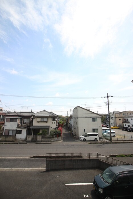 物件内観写真22　(室内からの展望)