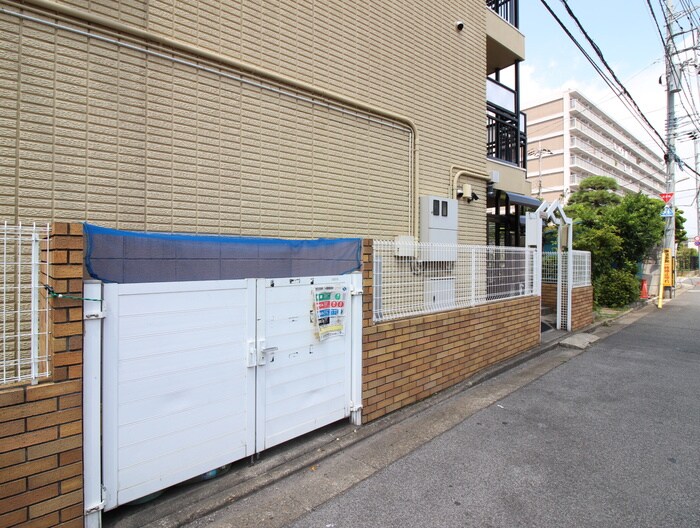 物件外観写真4　(建物設備)