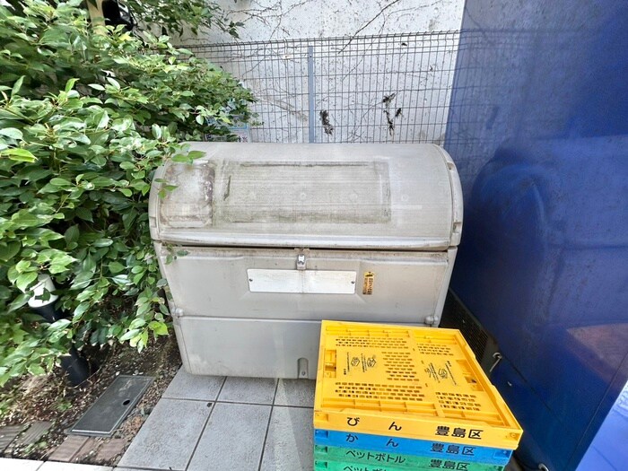 物件外観写真6　(建物設備)