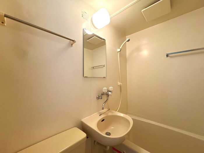 物件内観写真14　(洗面)