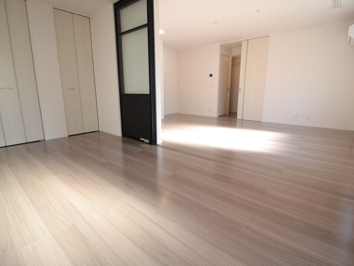 物件内観写真11　(居室)