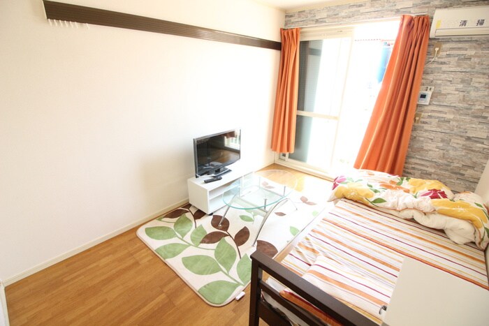 物件内観写真9　(居室)