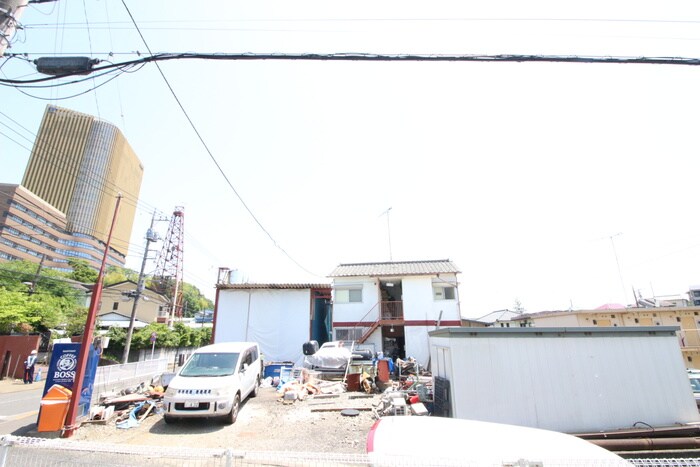 物件内観写真22　(室内からの展望)