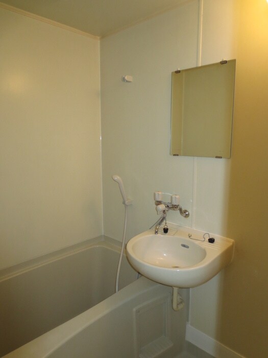 物件内観写真11　(バス／シャワールーム等)