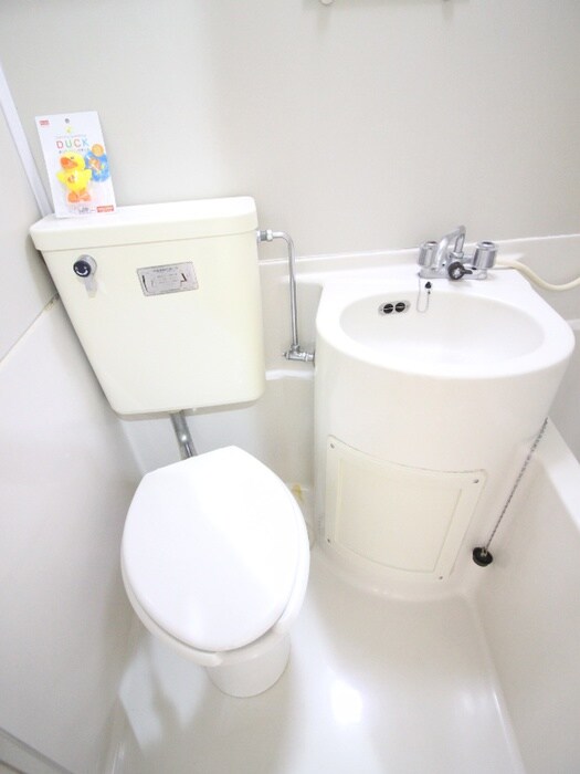 物件内観写真10　(トイレ)