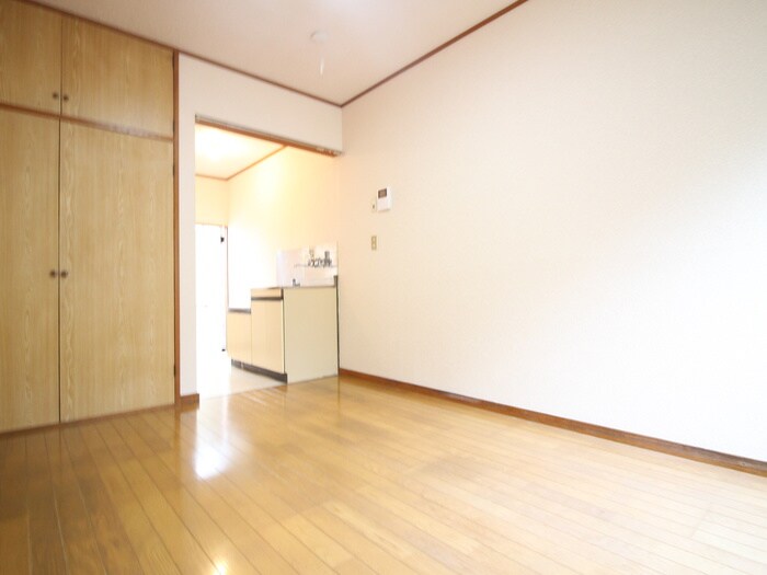 物件内観写真11　(居室)