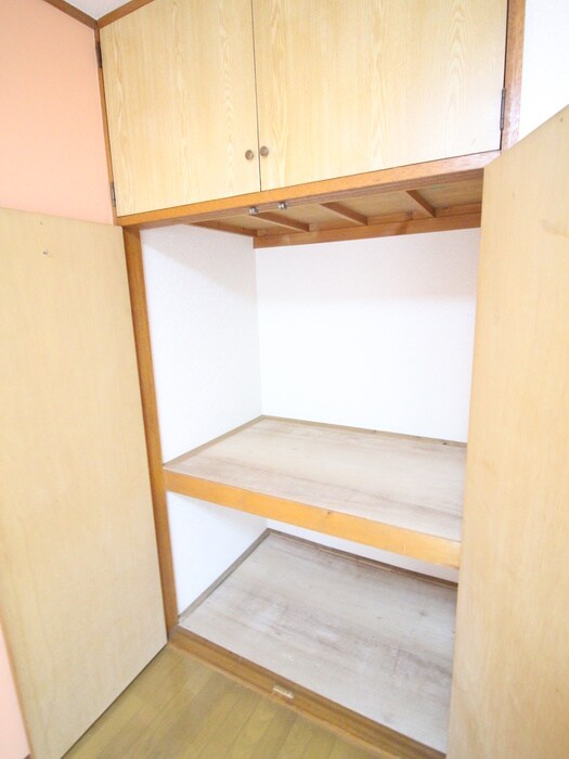 物件内観写真13　(収納)
