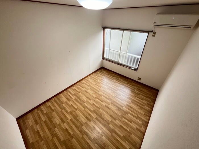 物件内観写真14　(居室)