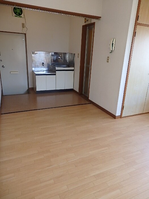 物件内観写真15　(居室)