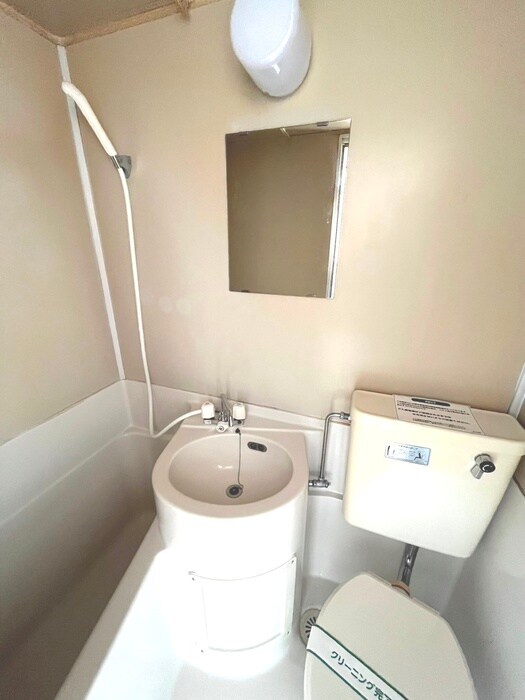 物件内観写真15　(洗面)