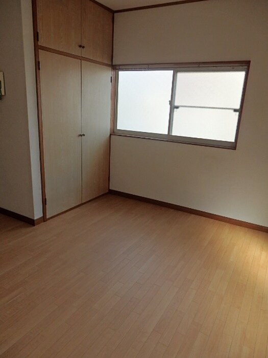 物件内観写真16　(居室)