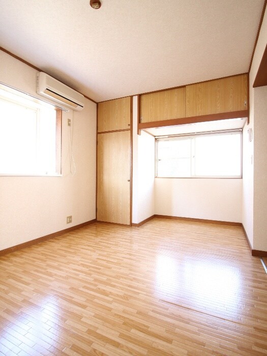 物件内観写真22　(居室)