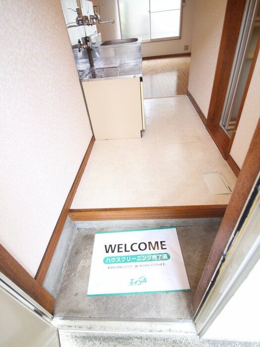 物件内観写真22　(玄関)