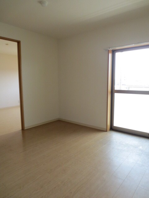 物件内観写真13　(居室)