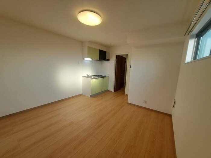 物件内観写真4　(居室)