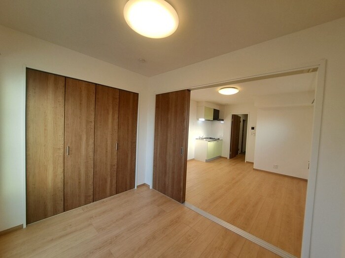 物件内観写真6　(居室)