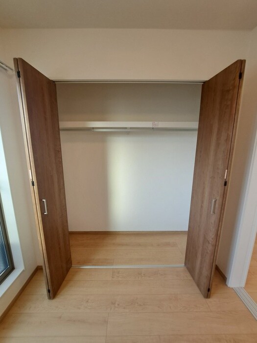 物件内観写真8　(収納)