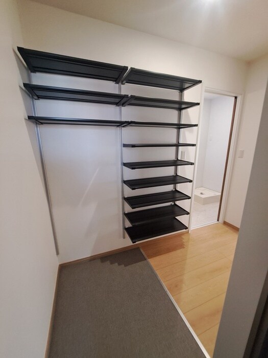 物件内観写真10　(靴箱)