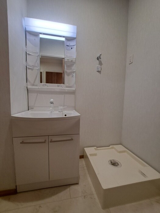 物件内観写真12　(洗面)