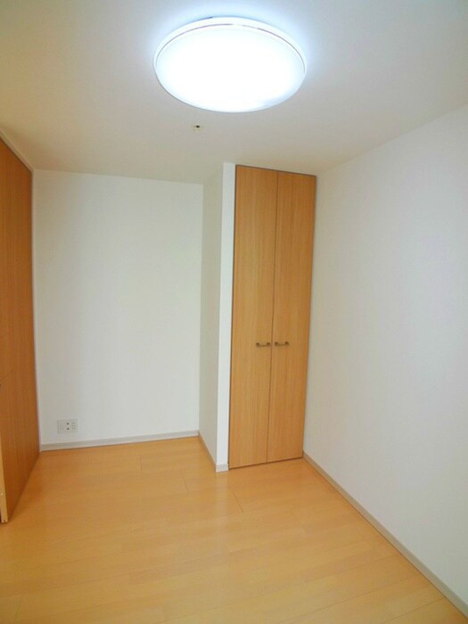 物件内観写真12　(居室)