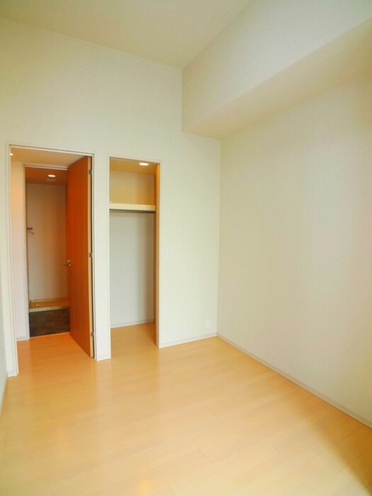 物件内観写真13　(収納)