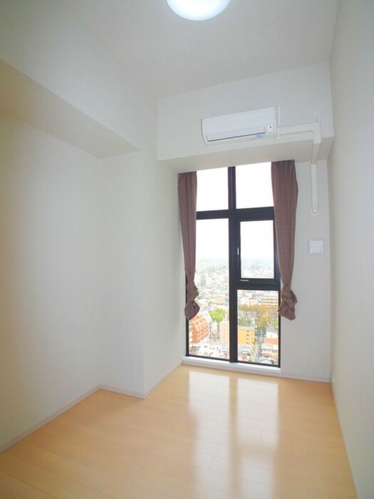 物件内観写真14　(居室)