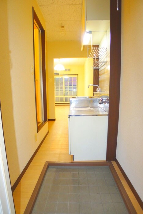 物件内観写真5　(居室)