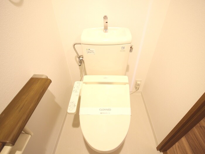 物件内観写真13　(トイレ)