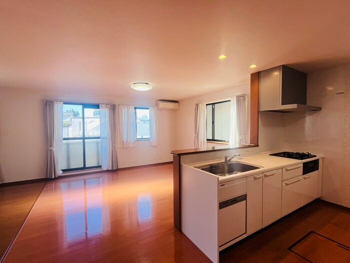 物件内観写真9　(居室)