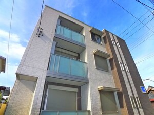 エクセレント市川妙典Ⅲ外観写真