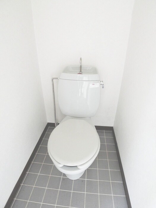 物件内観写真13　(トイレ)