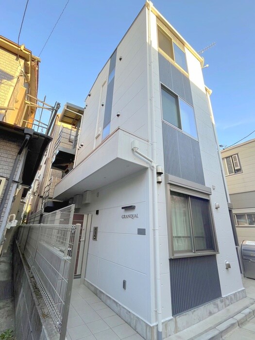 物件外観写真4　(外観写真)